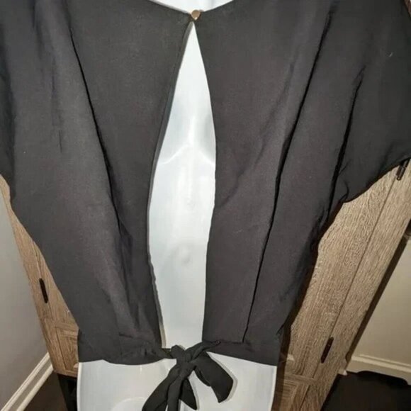 **3 FOR $9** Forever 21 Contemporary Short Sleeve Slinky Open Back Tie Waist Top - Picture 3 of 3